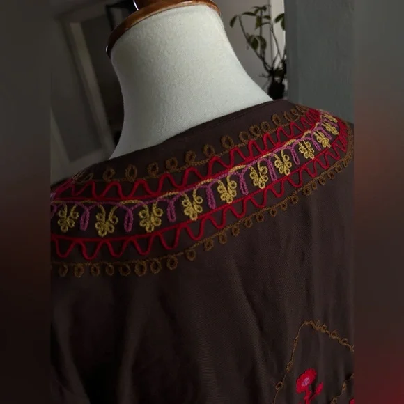 Ivy Jane embroidered bohemian caftan dress BR - Picture 11 of 14